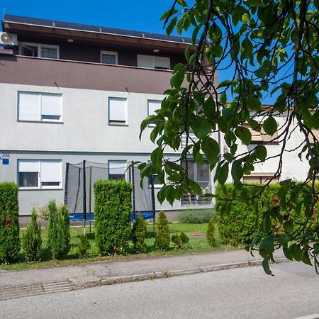Apartment Sladic Sisak Eksteriør billede